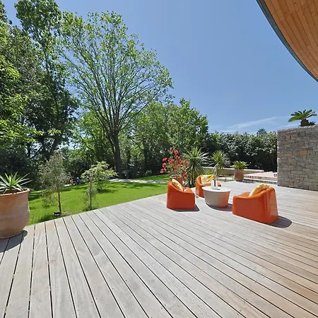 Spectaculaire D'architecte Avec Piscine A 2km Des Plages *