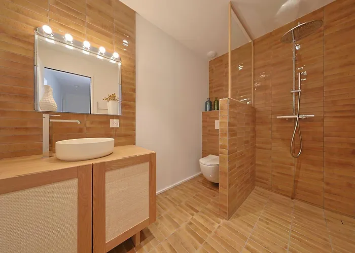 Spectaculaire D'architecte Avec Piscine A 2km Des Plages Villa *