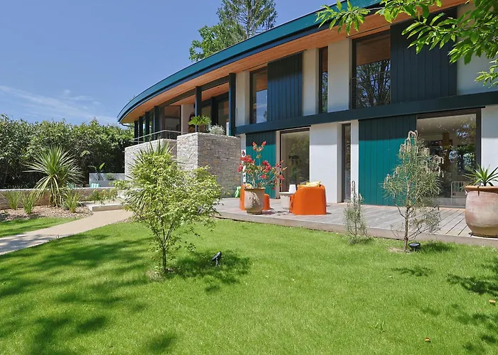 Spectaculaire D'architecte Avec Piscine A 2km Des Plages *