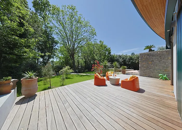 Spectaculaire D'architecte Avec Piscine A 2km Des Plages *