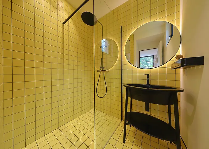 Spectaculaire D'architecte Avec Piscine A 2km Des Plages