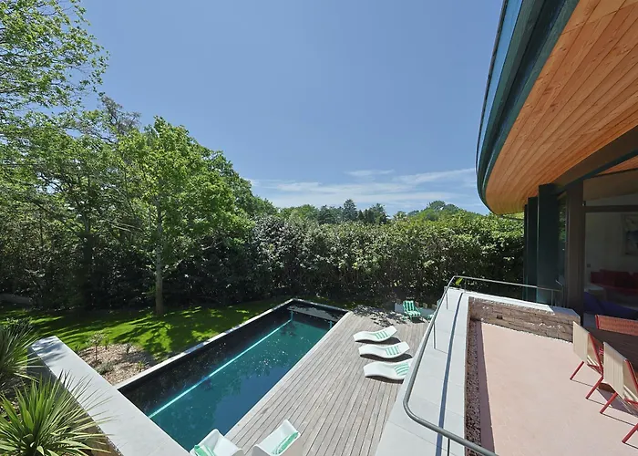 Spectaculaire D'architecte Avec Piscine A 2km Des Plages